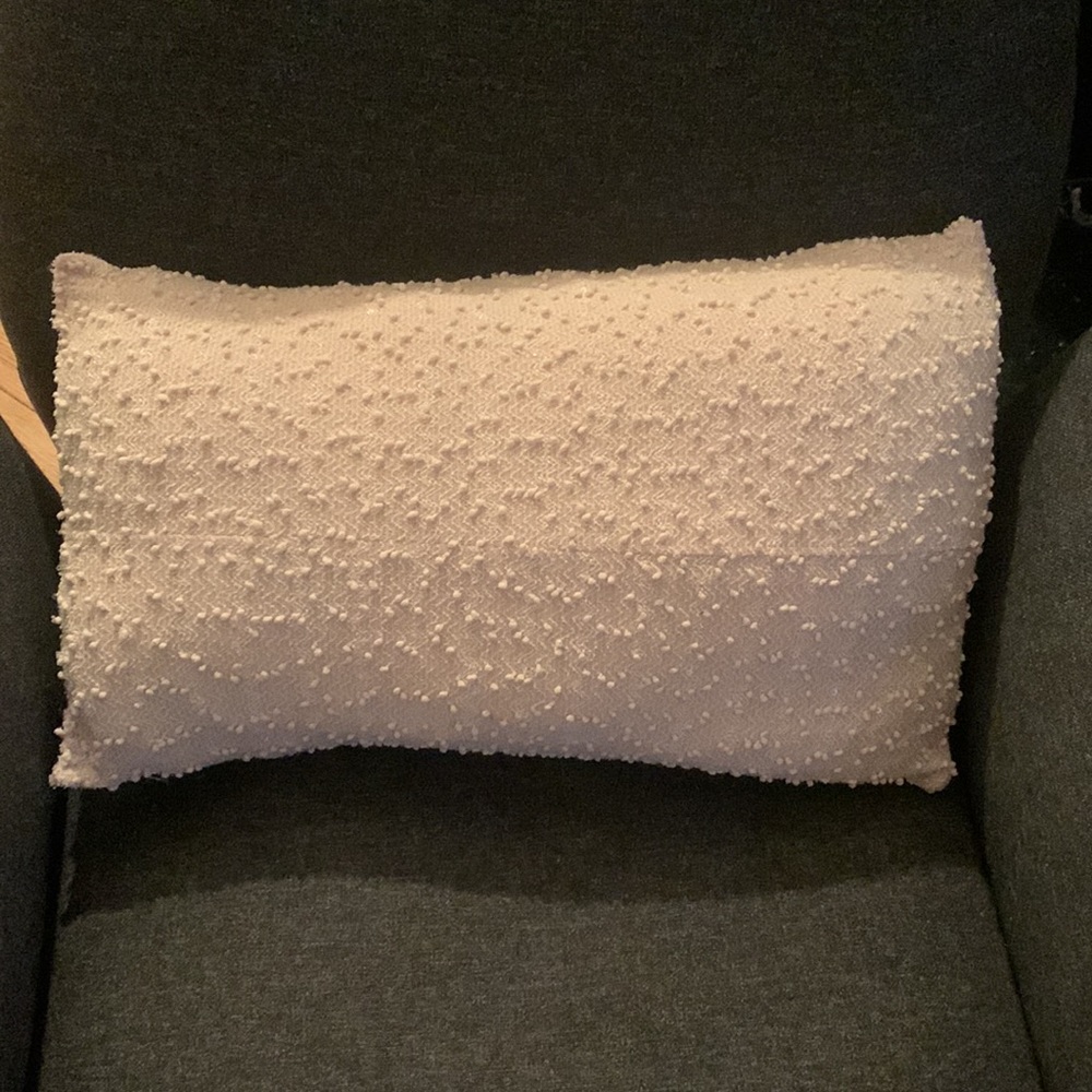 Accent pillow